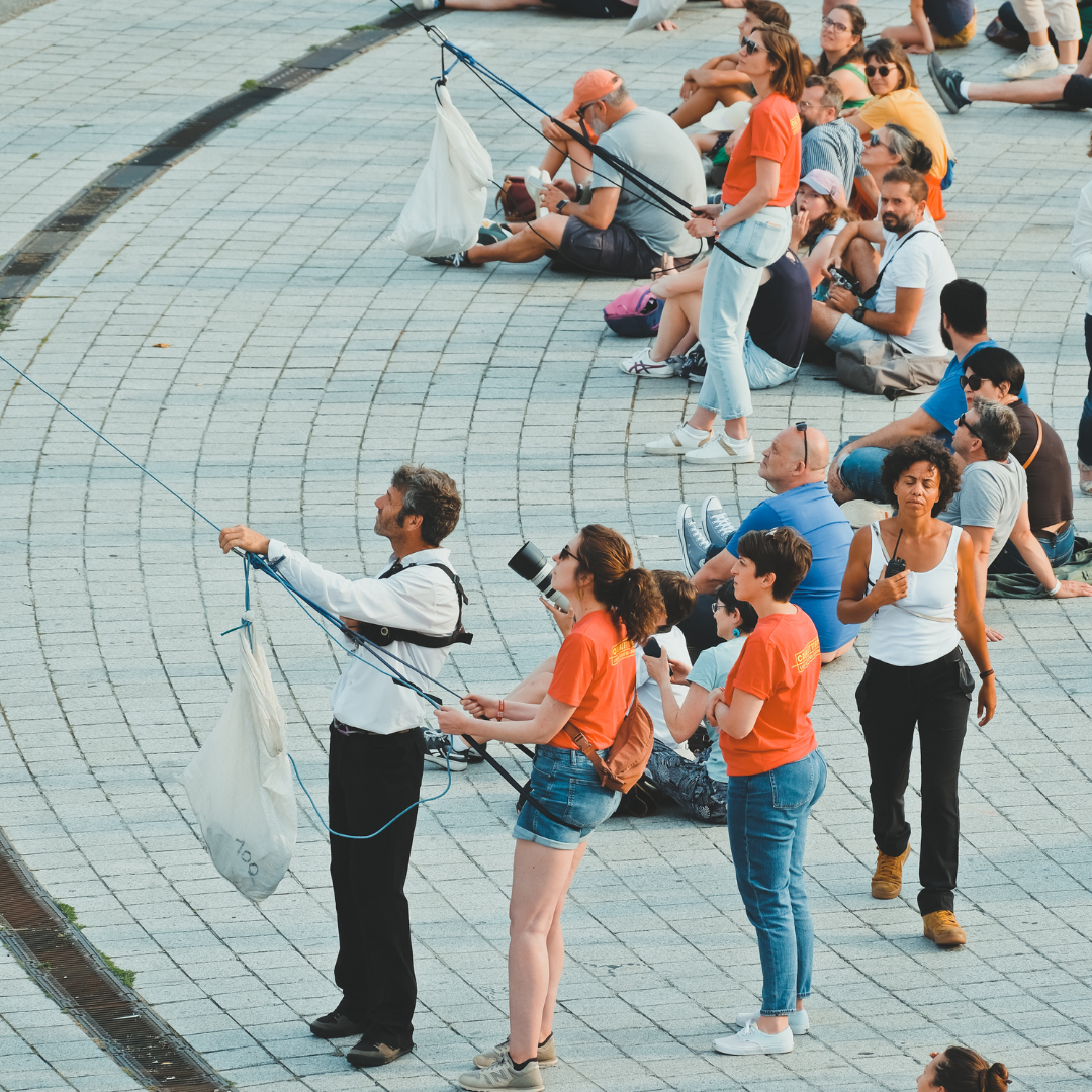 Devenez cavalettiste pour le spectacle Lignes ouvertes de la compagnie Basinga